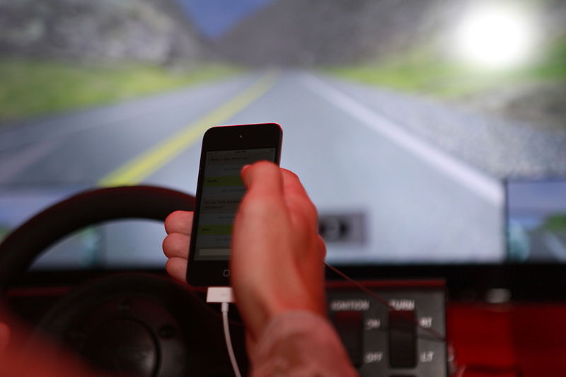 cell phones while driving essay